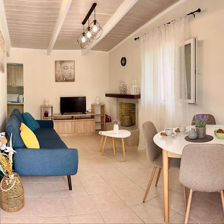 G&Z Cottage Kynopiástai Екстериор снимка